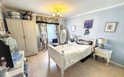 Gallery 02